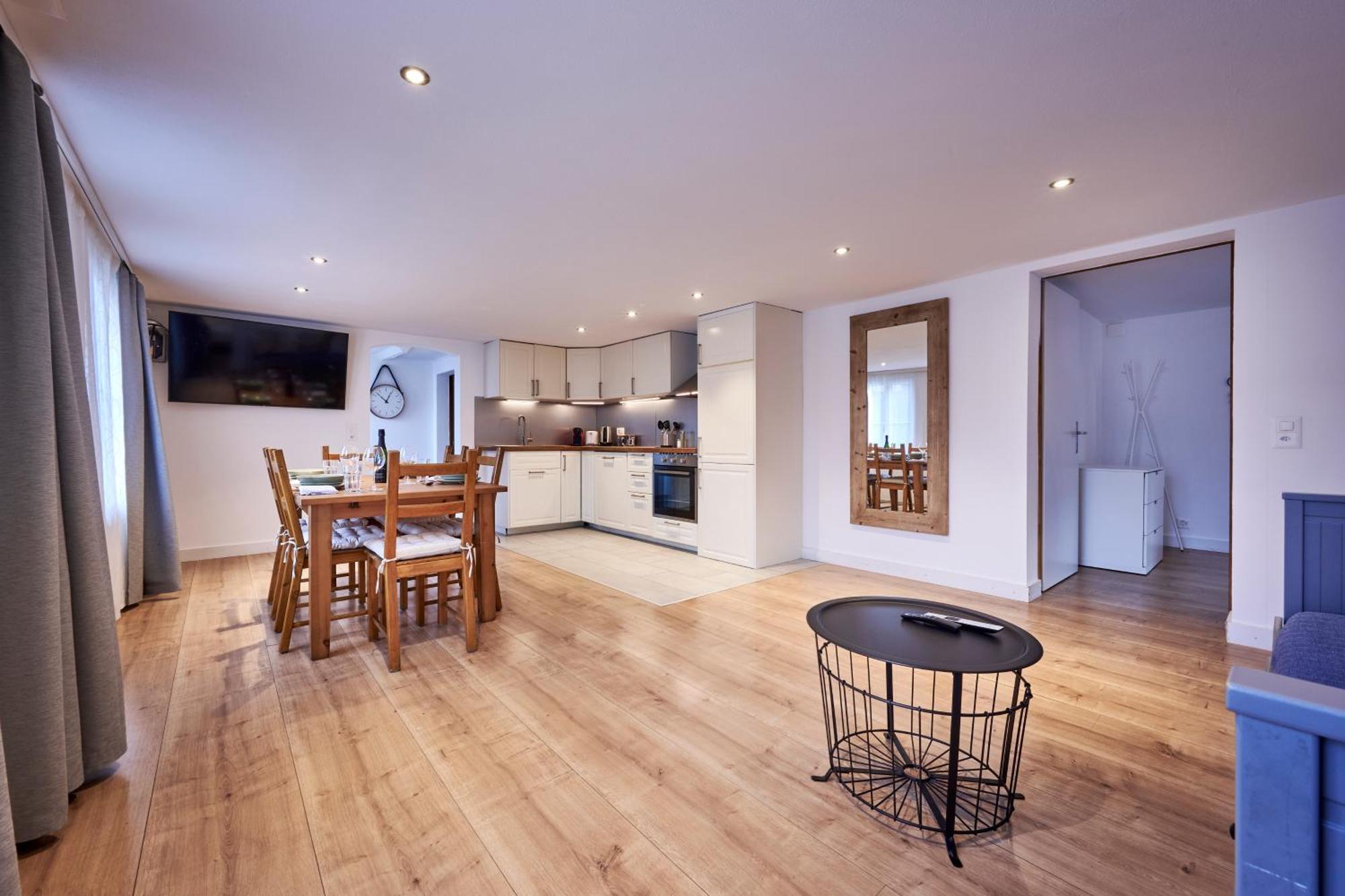 2 Bedroom Mountain View Apartment Interlaken Esterno foto